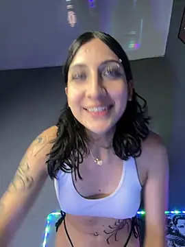 Naaria  online show from 07-22-26, 04:14