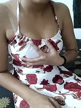 Snapshot of _Hornybabe chatting on 06-18-26, 02:00 Hornybabe online show from 06-18-26, 02:00