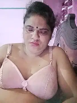 Snapshot of Maya_Vabi chatting on 07-15-26, 02:46 Maya Vabi online show from 07-15-26, 02:46