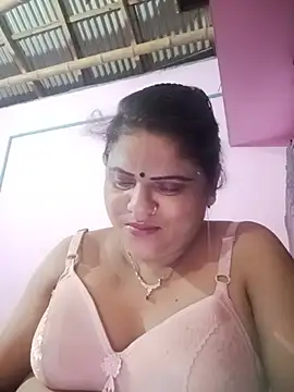 Snapshot of Maya_Vabi chatting on 07-12-26, 02:51 Maya Vabi online show from 07-12-26, 02:51