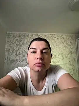 Snapshot of evaxxxcurvyxxx chatting on 06-11-26, 08:33 evaxxxcurvyxxx online show from 06-11-26, 08:33