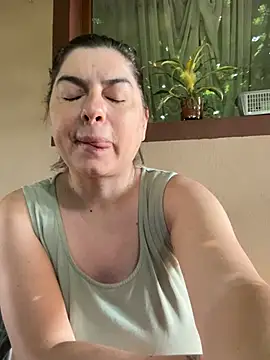 evaxxxcurvyxxx online show from 07-09-26, 05:30