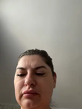 evaxxxcurvyxxx online show from 06-30-26, 08:03