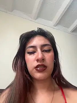 Snapshot of velariasoft_ chatting on 06-14-26, 06:20 velariasoft online show from 06-14-26, 06:20