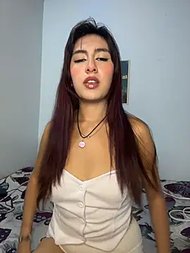 Snapshot of velariasoft_ chatting on 07-08-26, 03:34 velariasoft online show from 07-08-26, 03:34