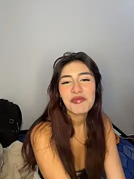 Snapshot of velariasoft_ chatting on 05-30-26, 03:50 velariasoft online show from 05-30-26, 03:50