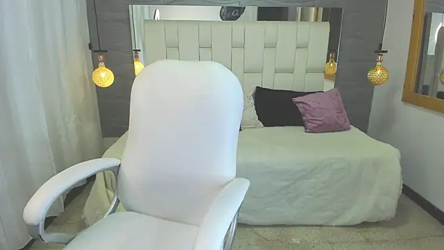 Miranda  Green online show from 07-04-26, 01:48