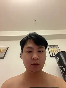 Snapshot of xiaoyi- chatting on 06-03-26, 04:46 xiaoyi- online show from 06-03-26, 04:46