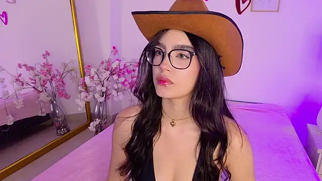 Snapshot of dream-eye chatting on 05-30-26, 07:30 dream-eye online show from 05-30-26, 07:30