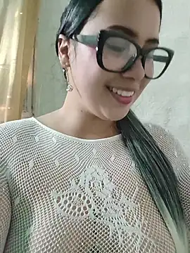 Snapshot of shantall_cute chatting on 07-11-26, 04:46 shantall cute online show from 07-11-26, 04:46