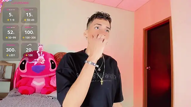 latino boyy  online show from 07-28-26, 08:23