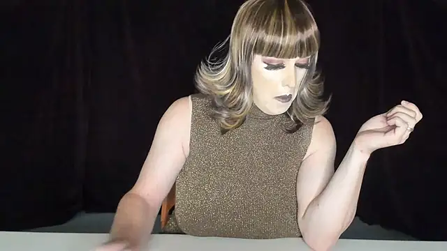 Danielle tv33 online show from 09-12-25, 04:29