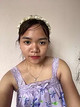 Snapshot of Ari_baby9 chatting on 05-29-26, 06:19 Ari baby9 online show from 05-29-26, 06:19