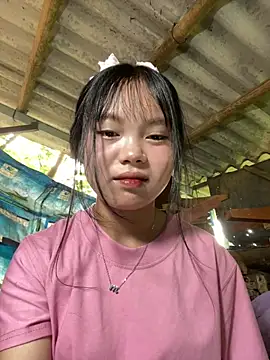 Snapshot of BabyLyly20 chatting on 06-08-26, 01:28 BabyLyly20 online show from 06-08-26, 01:28