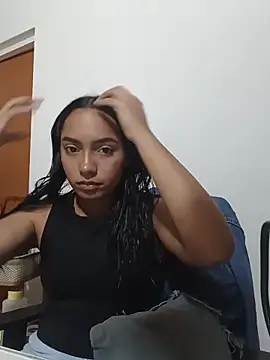 Snapshot of xcleila chatting on 06-14-26, 02:35 xcleila online show from 06-14-26, 02:35