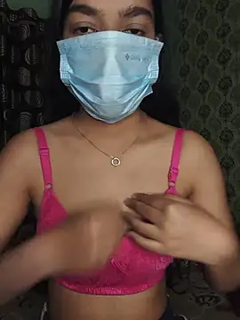 Snapshot of love_kaur chatting on 07-05-26, 04:14 love kaur online show from 07-05-26, 04:14