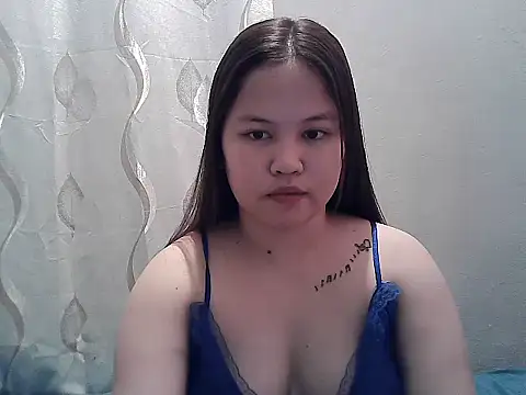 Snapshot of ThePrettySecret chatting on 07-03-26, 04:24 ThePrettySecret online show from 07-03-26, 04:24