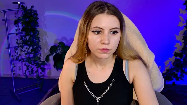 LilitEverly online show from 05-27-26, 12:01