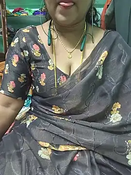 Tamil-kaviya98 online show from 06-27-26, 05:52
