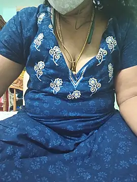 Tamil-kaviya98 online show from 06-18-26, 08:57