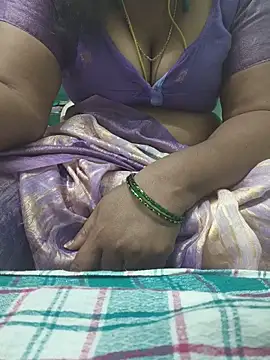 Tamil-kaviya98 online show from 06-15-26, 05:34
