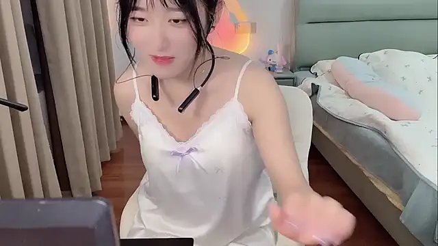Snapshot of chunchun_2026 chatting on 06-07-26, 03:28 chunchun 2026 online show from 06-07-26, 03:28