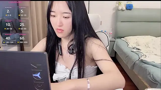 Snapshot of chunchun_2026 chatting on 06-15-26, 11:10 chunchun 2026 online show from 06-15-26, 11:10