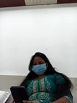 Riya hot8 online show from 05-27-26, 09:38