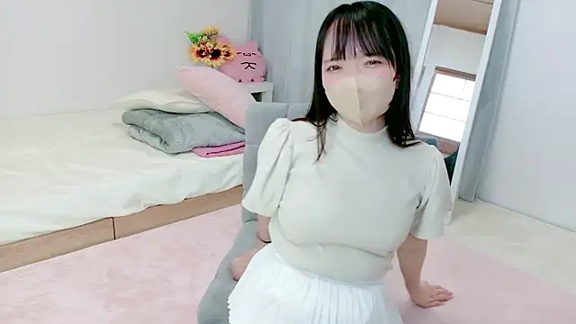Hikari  o00 online show from 06-13-26, 11:13