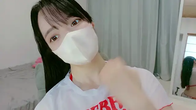 Hikari  o00 online show from 07-20-26, 01:13