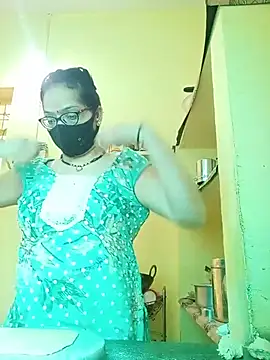 Snapshot of hi-bhabhi chatting on 05-30-26, 04:30 hi-bhabhi online show from 05-30-26, 04:30