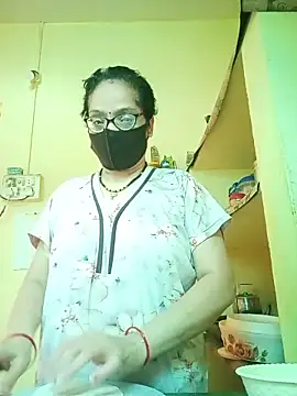 Snapshot of hi-bhabhi chatting on 06-16-26, 06:02 hi-bhabhi online show from 06-16-26, 06:02