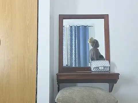 Snapshot of JollyCandra chatting on 07-15-26, 02:51 JollyCandra online show from 07-15-26, 02:51