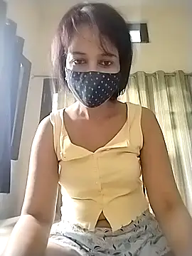 cutieNancy89 online show from 06-16-26, 09:09