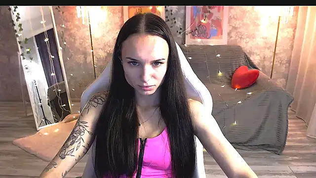 NicoleMerz online show from 06-14-26, 03:35