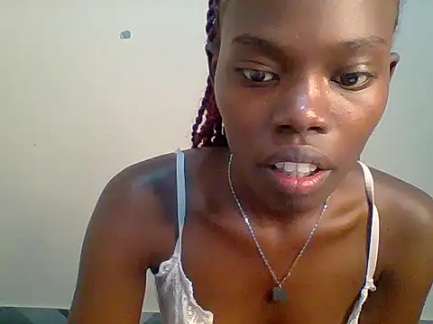 Snapshot of Sweet_quincy chatting on 07-10-26, 06:30 Sweet quincy online show from 07-10-26, 06:30