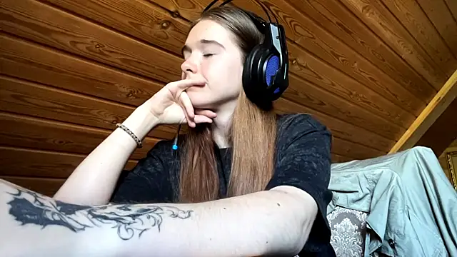 MariaLake online show from 07-12-26, 04:13