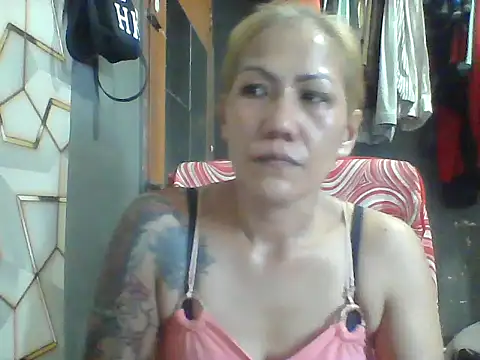 Snapshot of pinayheartaker chatting on 07-06-26, 04:19 pinayheartaker online show from 07-06-26, 04:19