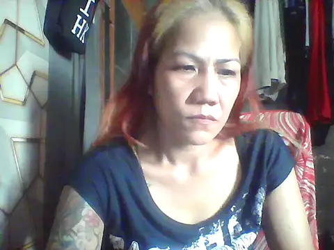 Snapshot of pinayheartaker chatting on 07-11-26, 02:34 pinayheartaker online show from 07-11-26, 02:34