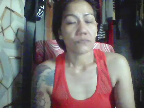 Snapshot of pinayheartaker chatting on 05-31-26, 10:32 pinayheartaker online show from 05-31-26, 10:32