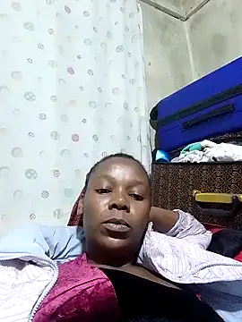 Snapshot of Lovybae1 chatting on 06-21-26, 06:25 Lovybae1 online show from 06-21-26, 06:25