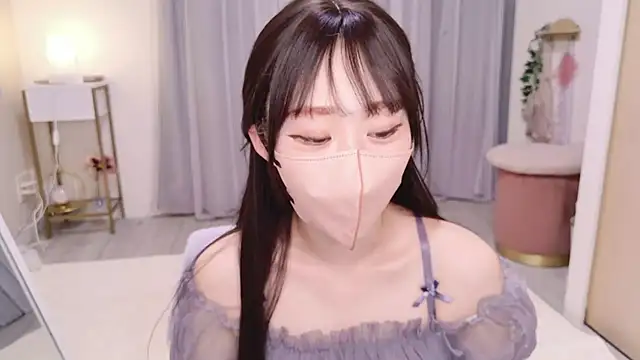 Snapshot of YURInya_ chatting on 06-07-26, 12:21 YURInya online show from 06-07-26, 12:21