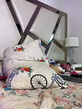 RacheellGrayX online show from 06-21-26, 10:43