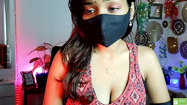 Snapshot of Yalinahotty chatting on 06-24-26, 04:11 Yalinahotty online show from 06-24-26, 04:11