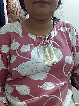 Snapshot of manjusrma005 chatting on 06-05-26, 06:46 manjusrma005 online show from 06-05-26, 06:46