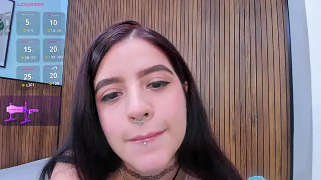 Snapshot of dalia_snow chatting on 07-12-26, 01:12 dalia snow online show from 07-12-26, 01:12