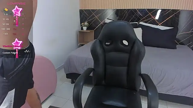 Mauro boy online show from 06-02-26, 07:47