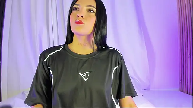 Saracortess online show from 07-26-26, 03:02