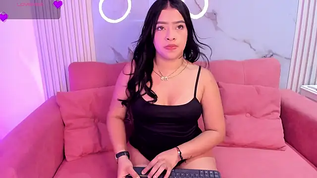 LizzyBrooks1 online show from 07-01-26, 05:41