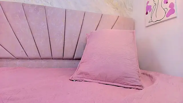 ariana florez  online show from 07-27-26, 07:10